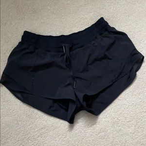 Hotty hot Lululemon shorts 2.5”